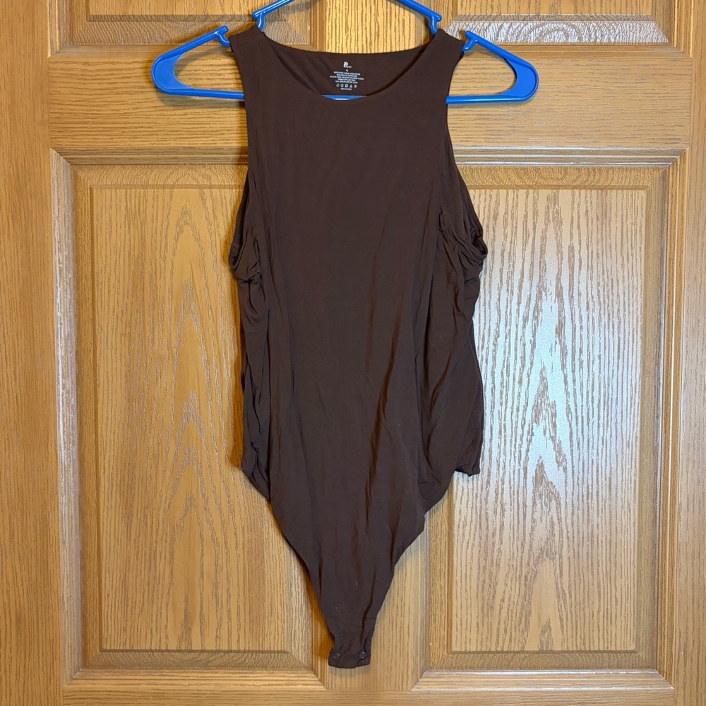 Pumiey Dark Brown Sleeveless Top